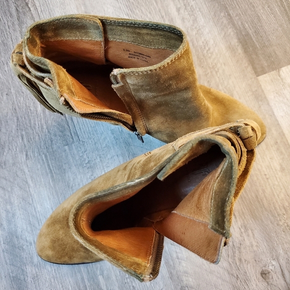 Frye Cece Tassel Lace Wedge Brown Bootie - Size 8.5 - Picture 4 of 11